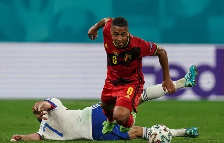 比利时国家队备战歐洲預賽,抢夺冠军 比利时国家队备战歐洲預賽,抢夺冠军