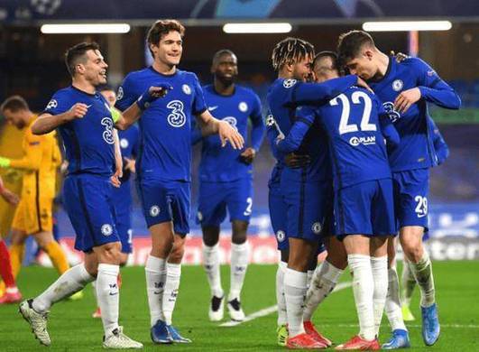 斯旺西城大捷，伯恩利客场击败狼队，继续领先排名的简单介绍