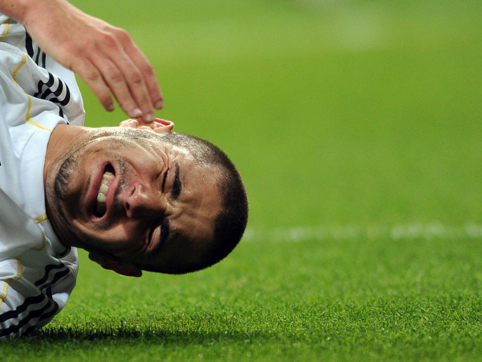 神奇逆转!AC米兰客场豪取三分 神奇逆转!AC米兰客场豪取三分