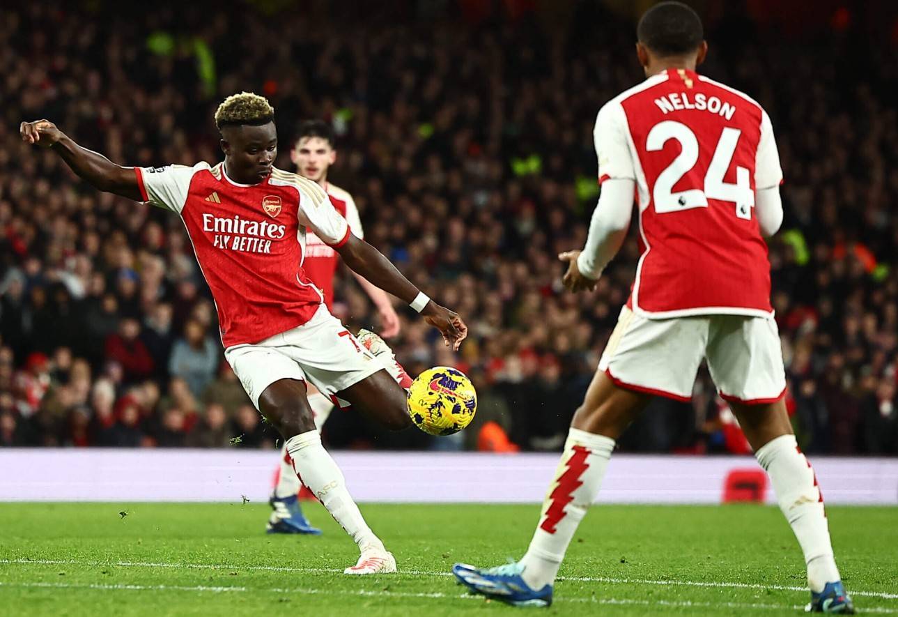 富勒姆队在比赛中展现出强大实力，取得胜利的简单介绍