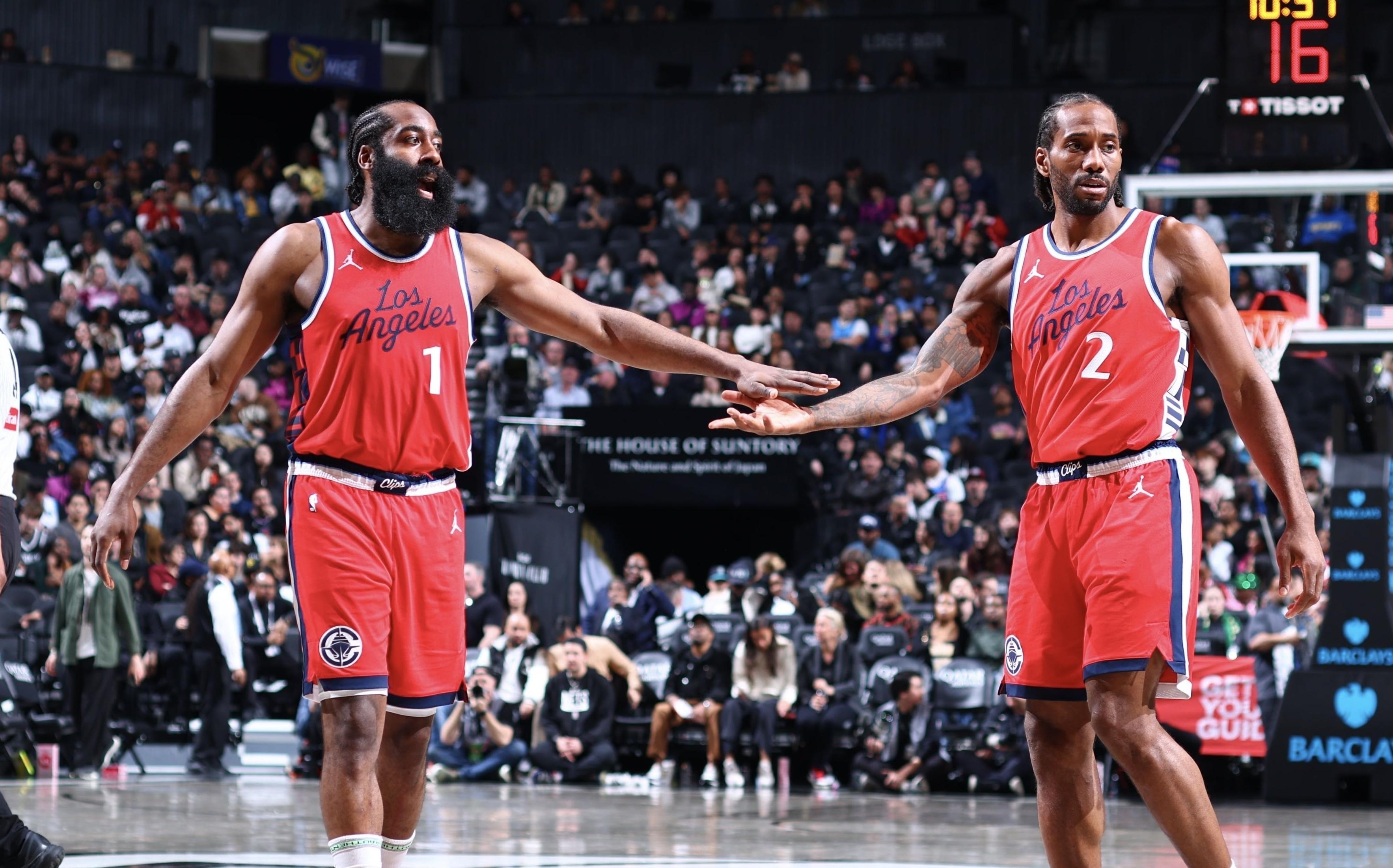 包含篮网官宣哈登加盟，挖角火箭核心组成超强三巨头的词条