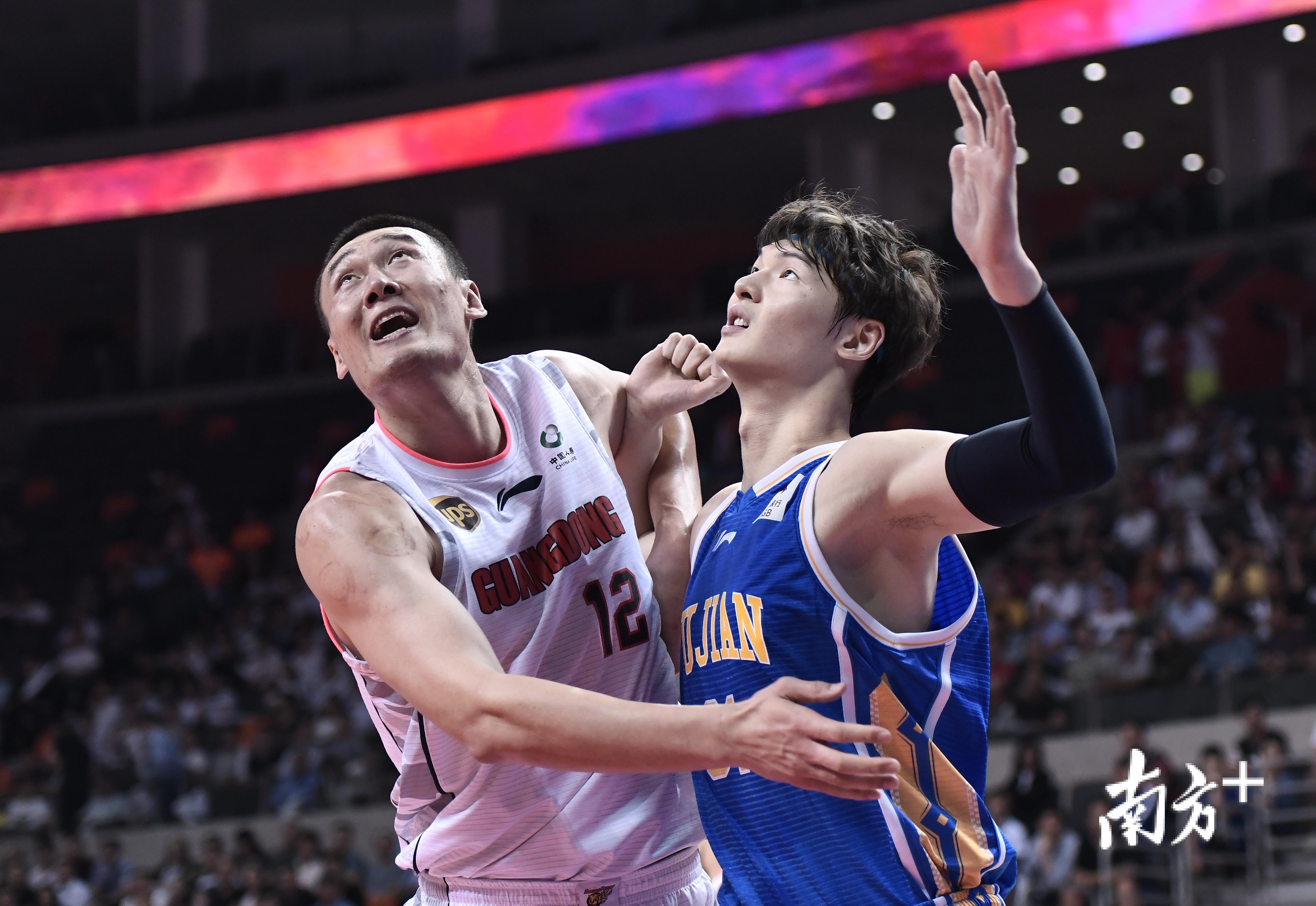 河南队主场战胜福建，稳固前四的简单介绍