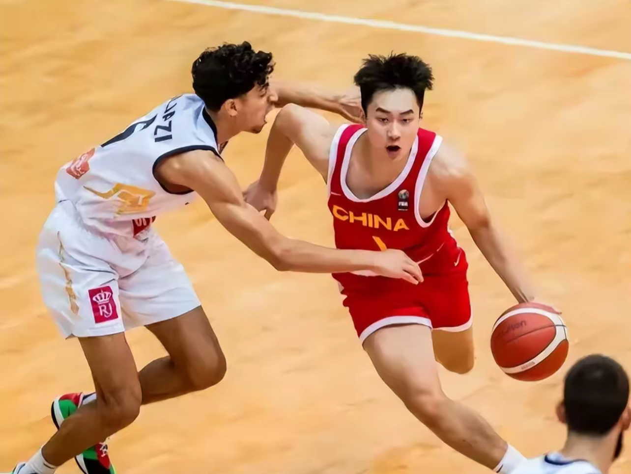 南韩男篮横扫热火B队，布拉德利绝境逆转的简单介绍