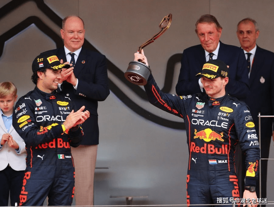 红牛二队轻取迈凯伦，拉塞尔刷新纪录