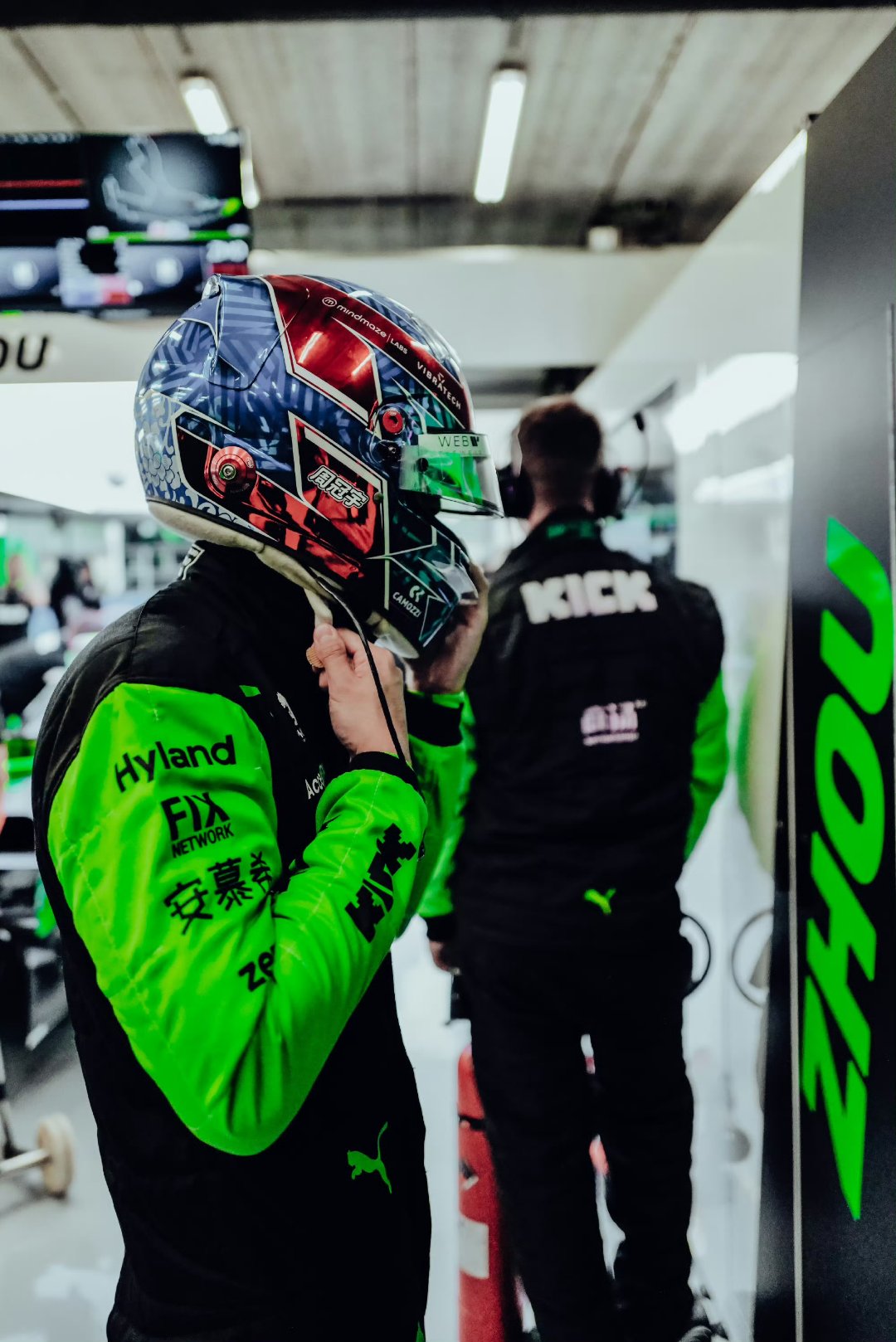 索伯车队鏖战红牛二队,周冠宇状态火热的简单介绍 索伯车队鏖战红牛二队,周冠宇状态火热的简单介绍