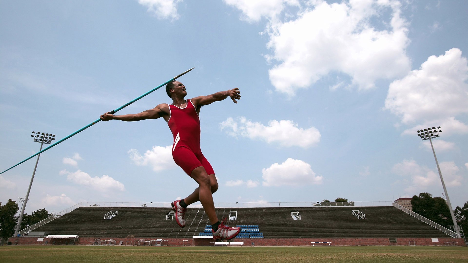 冰与火的交锋,吉林队如何用团队篮球正面击溃猛龙,乔治一剑封喉让悬念提前终结