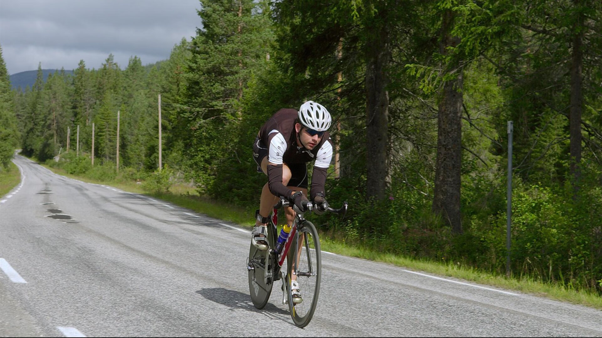 奇才掀翻鹈鹕，乔治末节制胜表现诠释巨星价值
